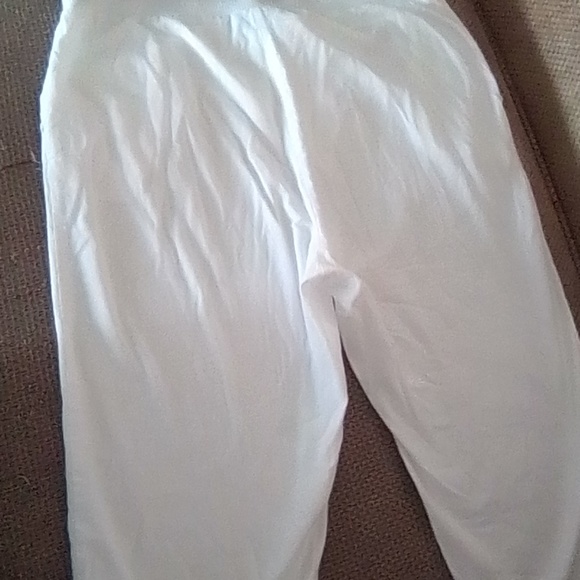 CD Petites White Pull-on Capris Size PM - Picture 5 of 5